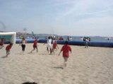 CERAM BEACH SESSION Les filles aussi jouent au foot