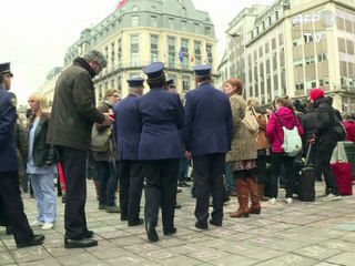 Attentats de Bruxelles: les Belges observent une minute de silence (2)