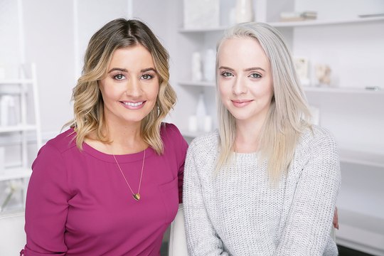 Not Every Woman Wants to Wear Makeup - This Singer Is One of Them