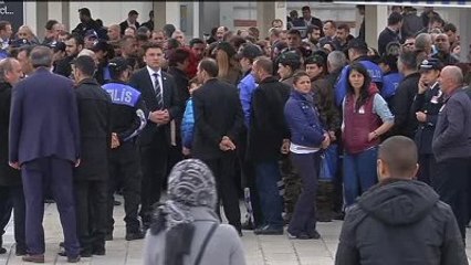 Şehit Polis Murat Yatarkalkmaz Son Yolculuğuna Uğurlandı