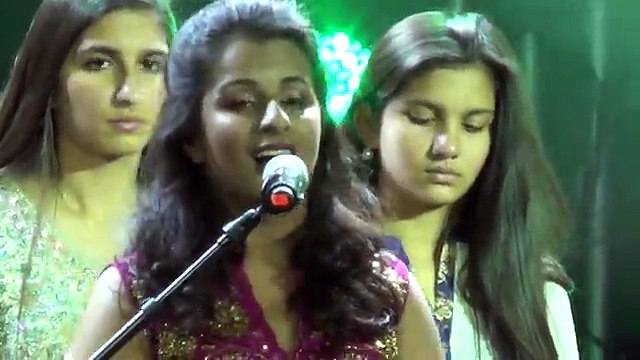 Pakistani National Anthem Sung By An American Pakistani Girl