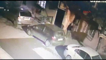 Kadın Yüzünden Ev Kundaklayıp Bir Kişiyi Öldürmüşler