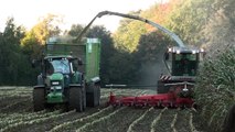 Mais Hakselen 2011 : Egide London in Aubel met Claas Jaguar 900 en John Deere 7530