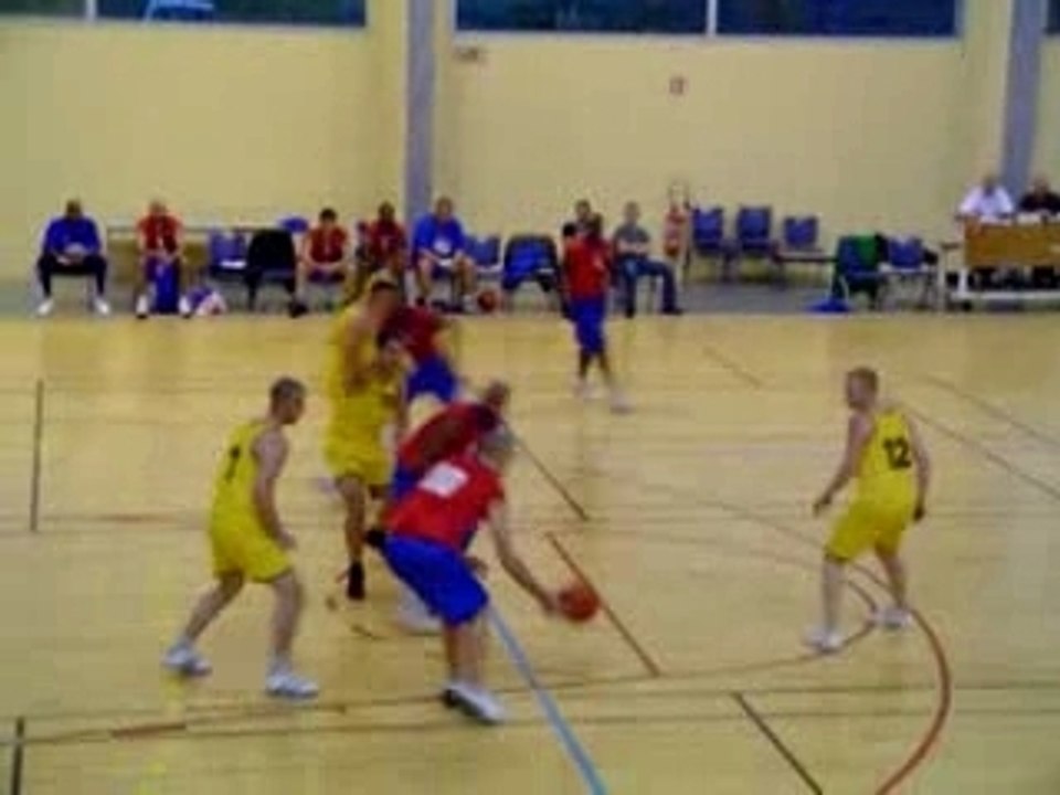 CHAMPIONNAT DE FRANCE DE BASKET AU CREPS. 02