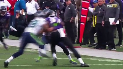 Richard Sherman Gets Tackled By His Hair After Interception