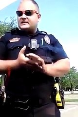 Texas Officer smashes out a car window of uncooperative suspect... The end of this video ROCKS!