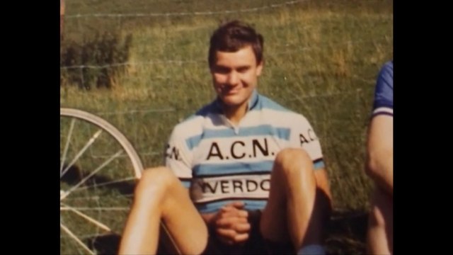 11. FAIS TA PRIÈRE ( Au Carrefour de Ma Vie )