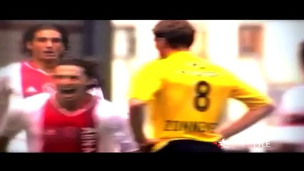 Ronaldinho vs Zlatan Ibrahimovic ● Best Goals Battle ● HD