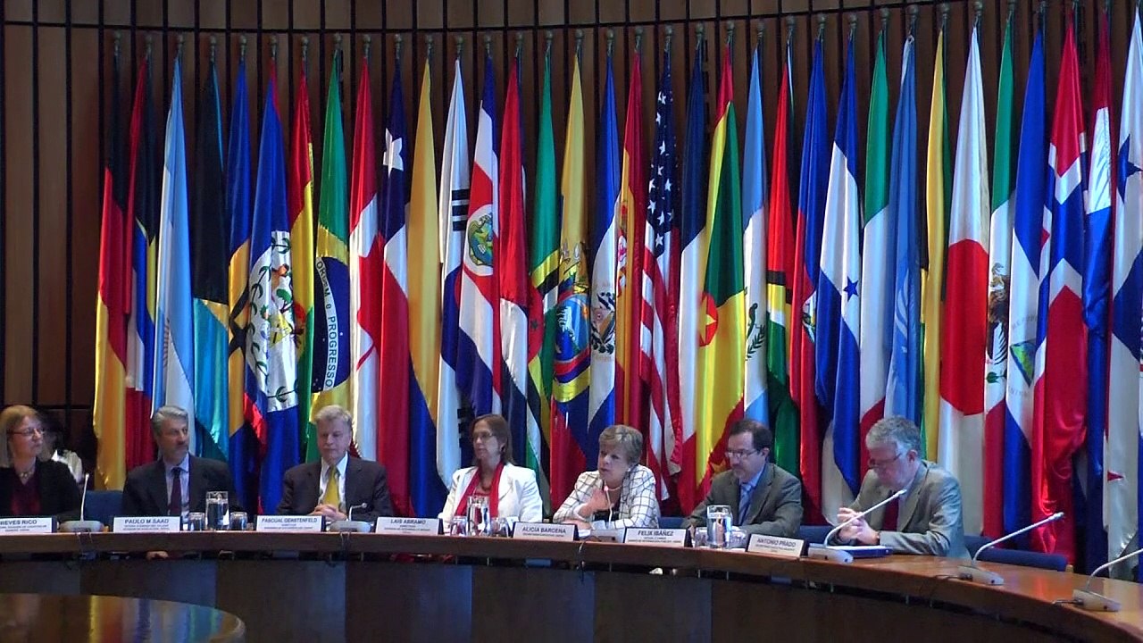 Contração na América Latina