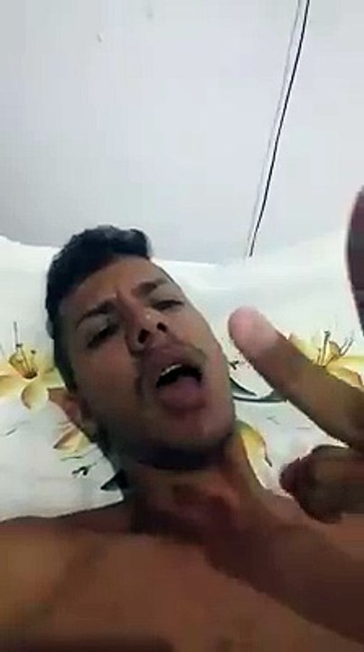 meninas  de 12 anos falando  que hj vai da  trabalho pro  namorado
