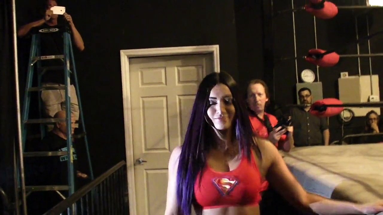 SANTANA GARRETT VS RAQUEL 2