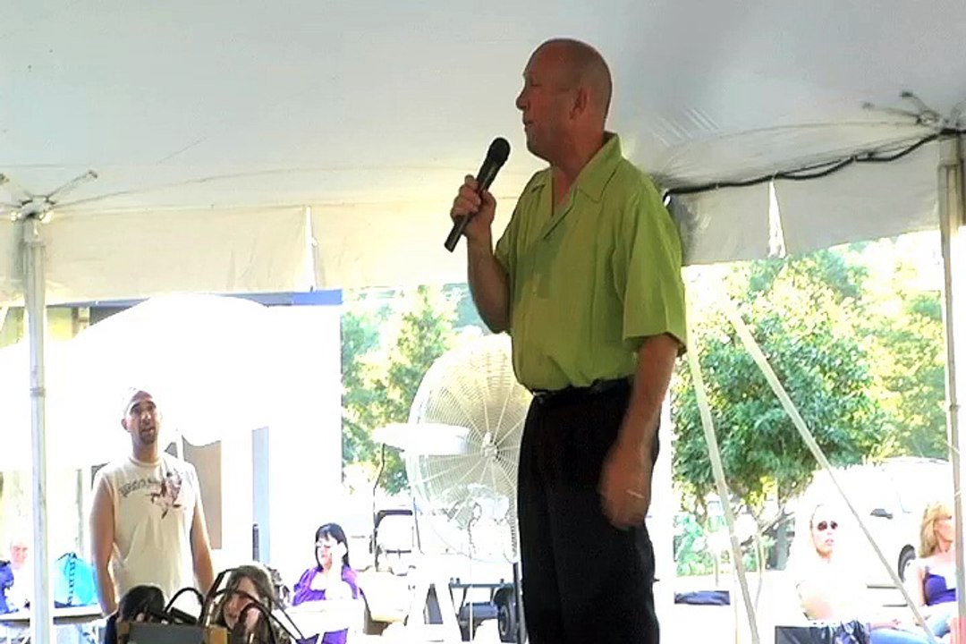 Danny McCorkle sings 'I'll Remember You' Elvis Week 2008 closing