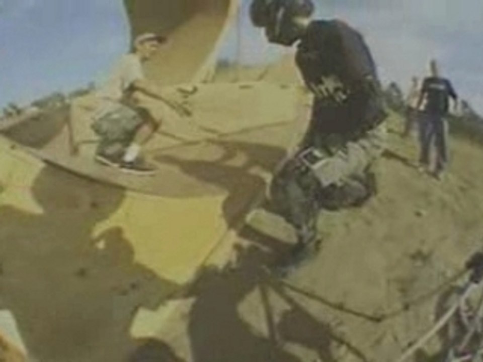 Tony Hawk - Jackass - Skate Ramp