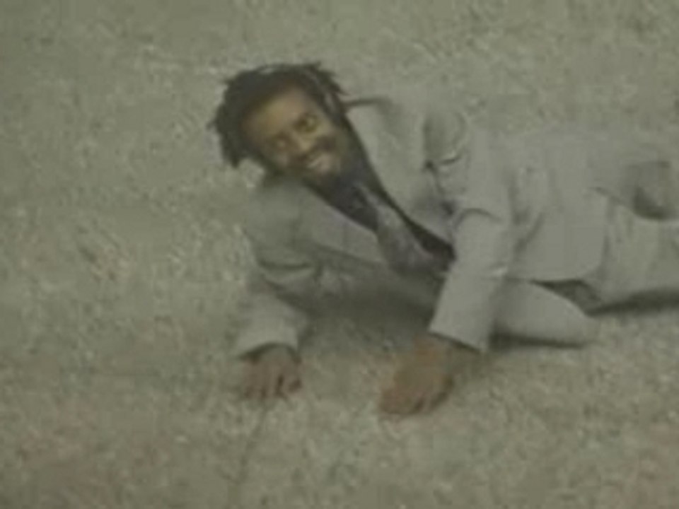 Jackass - Esclator Slide