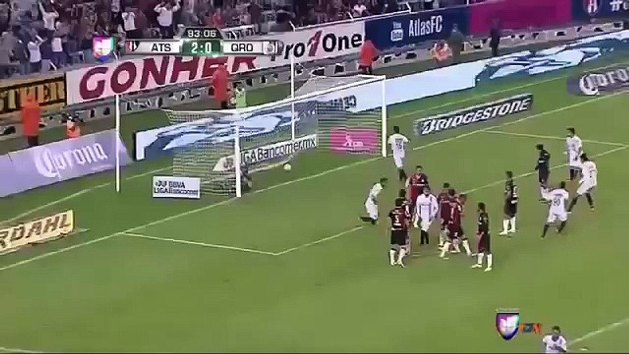 Ronaldinho Free Kick Goal vs Atlas 30 09 2014
