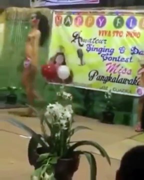 Не самое удачное выступление на конкурсе красоты