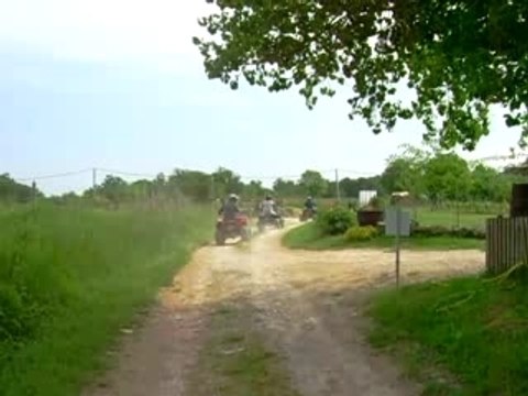 quad enterrement vie de garçon nicolas 1