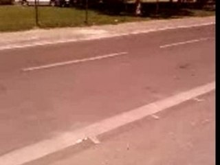 thio en cross qui cabre !!