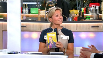 Sandrine Kiberlain s'en prend à Guillaume Gallienne hier dans "C à vous" - Regardez