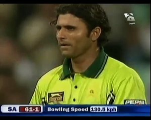 Pak Bowler Funny Tezabi Cricket