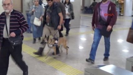 İzmir Adliye'de Güvenlik Üst Seviyeye Çıkartıldı