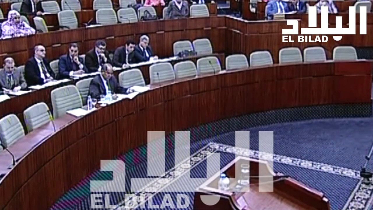 النائب 'سبيسيفيك' يهاجم محافظ بنك الجزائر .. 'كراندايزر إنطلق!'
