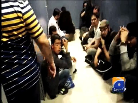 Russian authorities issue boarding passes to stranded Pakistanis in Moscow -24 March 2016