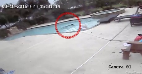 Menina de 5 anos salva mãe que se afogava em piscina