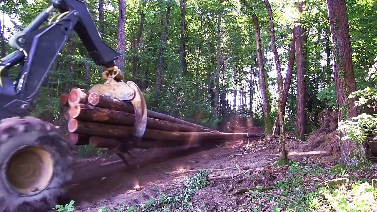 Skidder Tigercat 610C Swing Boom