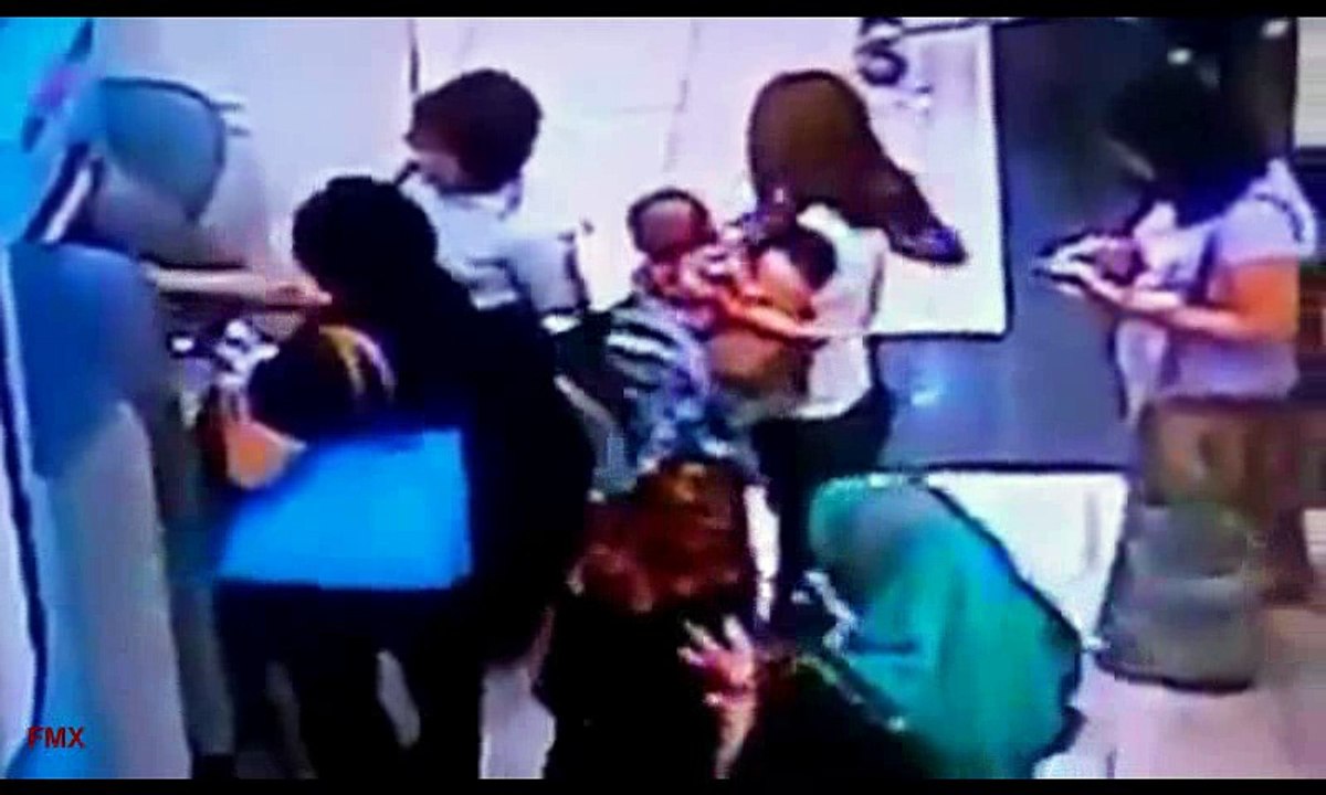 mom stealing gadget/wallet at atm