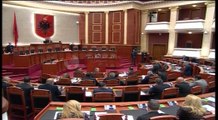 Parlamenti nderon viktimat e Brukselit, Meta: Terrorizmi s’ka të ardhme në Europë- Ora News