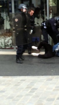 Loi Travail : Violences policières en marge des manifestations à Paris