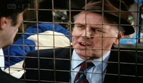 Minder  S08  E12  The Coach That Came In From The Cold