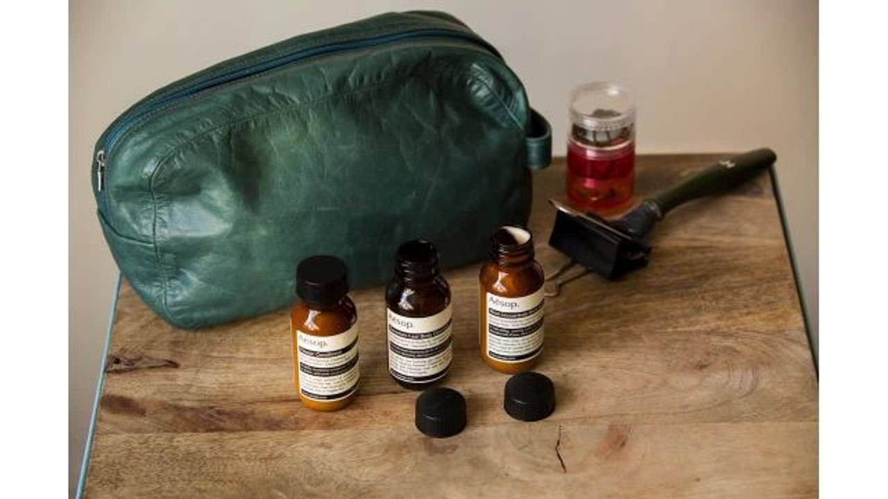 How to Pack Your Dopp Kit