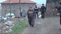 Bolu Şehit Uzman Çavuş Oflaz'ın Bolu'daki Baba Ocağına Ateş Düştü