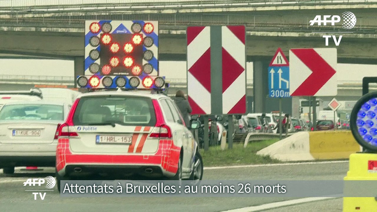 Explosions/Bruxelles: les passagers de l'aéroport évacués en bus