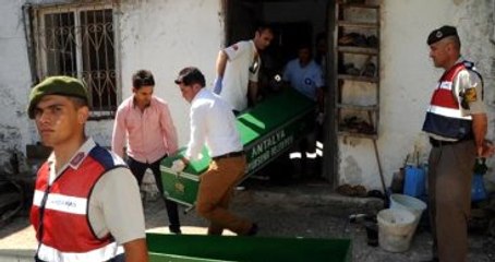 Kardeşi ile Yeğenlerini Öldüren Sanık Duruşmada Hüngür Hüngür Ağladı