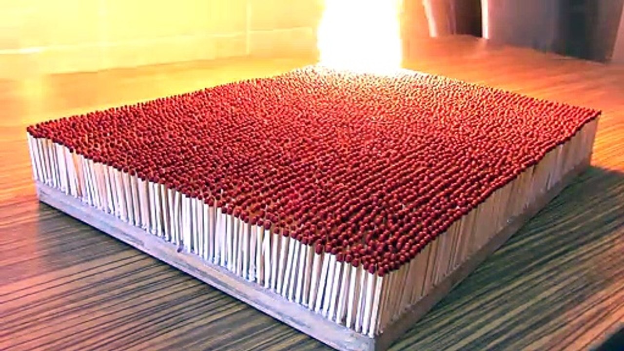 Il allume 6000 allumettes