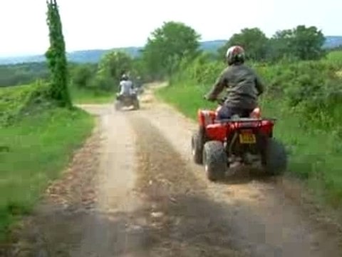 quad enterrement vie de garçon nicolas 2