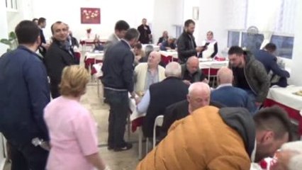 Ttk Armutçuk Müessesesinde Çalışan Maden İşçileri, Huzurevini Ziyaret Etti