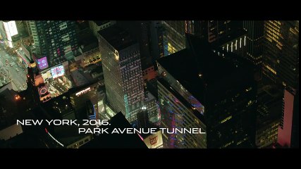 Jaguar F-TYPE SVR dans le Tunnel de New York