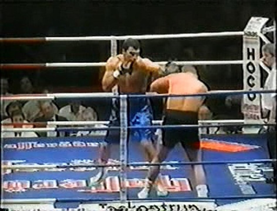 Wladimir Klitschko vs Paul Ashley (13-06-1997)