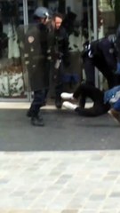 UN LYCÉEN TABASSÉ PAR DES CRS AU LYCÉE HENRI-BERGSON