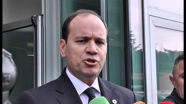 PRESIDENTI BUJAR NISHANI NJOFTON SE JANE MASAT NE LUFTEN KUNDER TERRORIZMIT LAJM