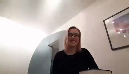 اجنبية متزوجة من شاب تونس توجه رسالى الى شبات تونس