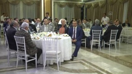 İhh Başkanı Yıldırım: 'Mültecilere Niye Sahip Çıkıyorsunuz?' Diyenler, Kendi Nesillerini İnkar...