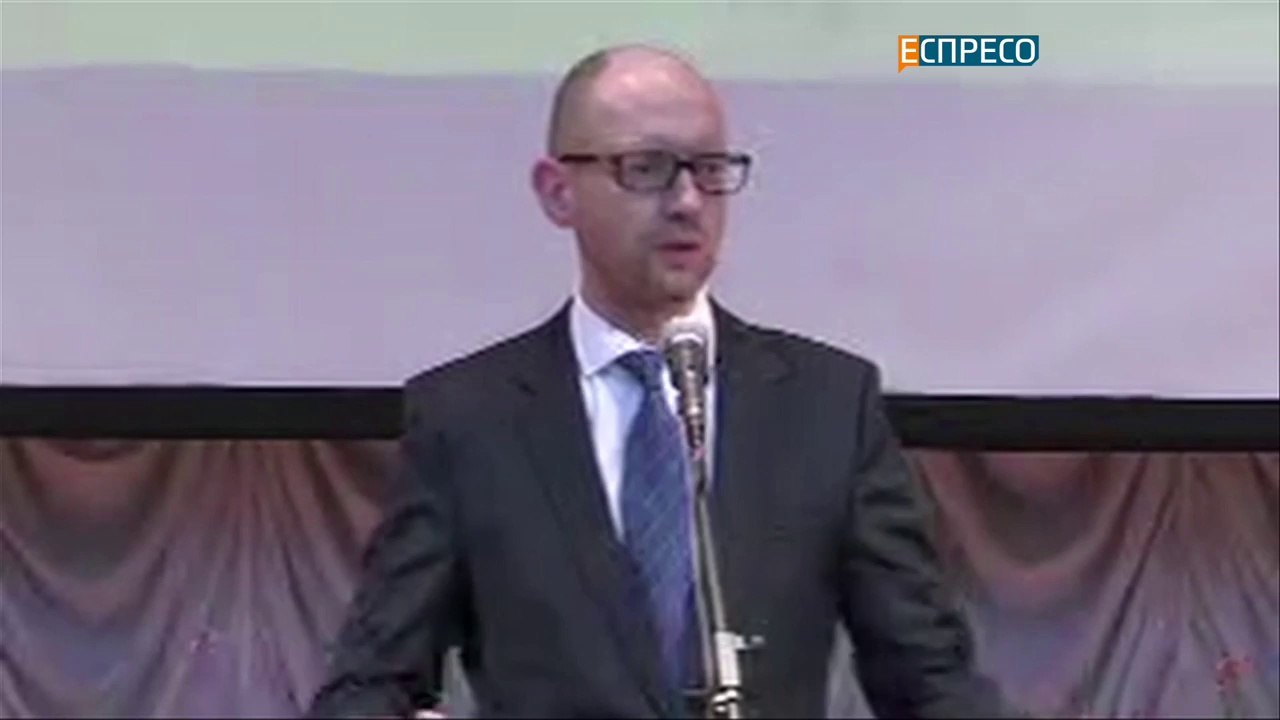 Яценюк Заявил что Объем финансирования Национальной гвардии увеличен втрое.