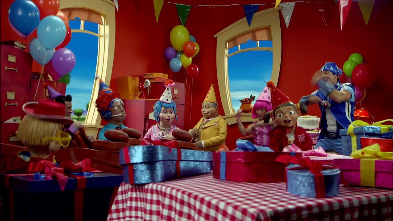 Boogie Woogie Boo Music Video | LazyTown