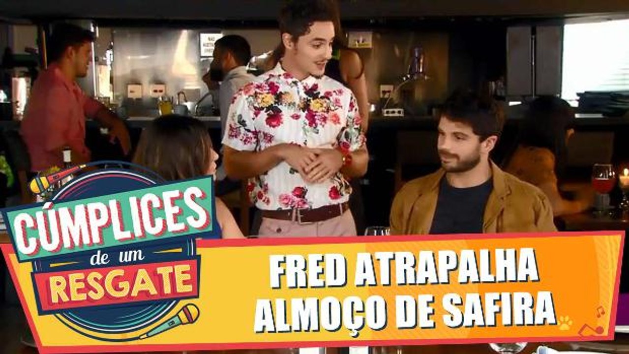 Fred atrapalha almoço de Safira e Otávio