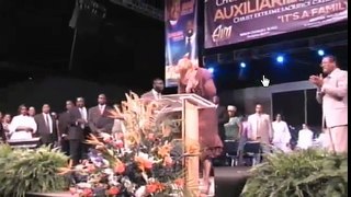 Dorinda Clark Cole Preaches COGIC AIM 2015